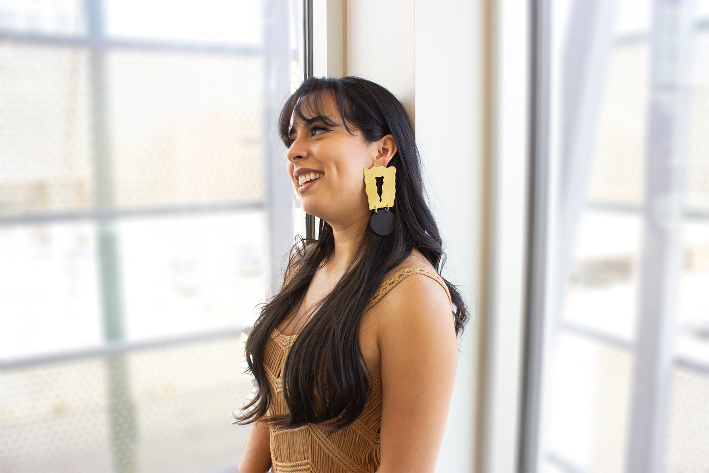 Brass Color Wave I- Black